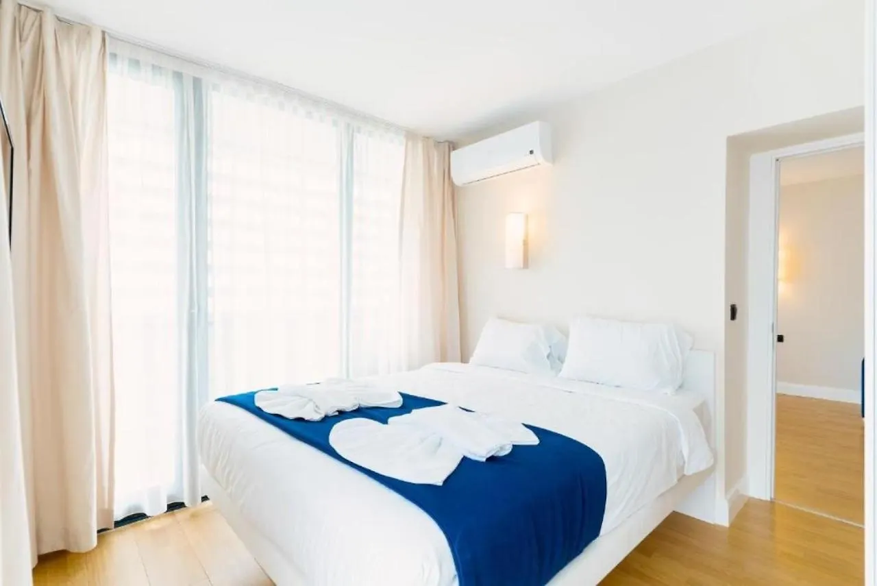 Black Sea Aparthotel Orbi City Батуми